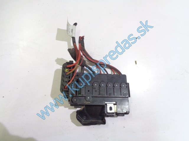 horný kryt na baterku na škodu rapid, 6R0937550A, 